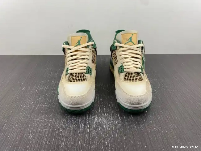 4 AIR YEAR